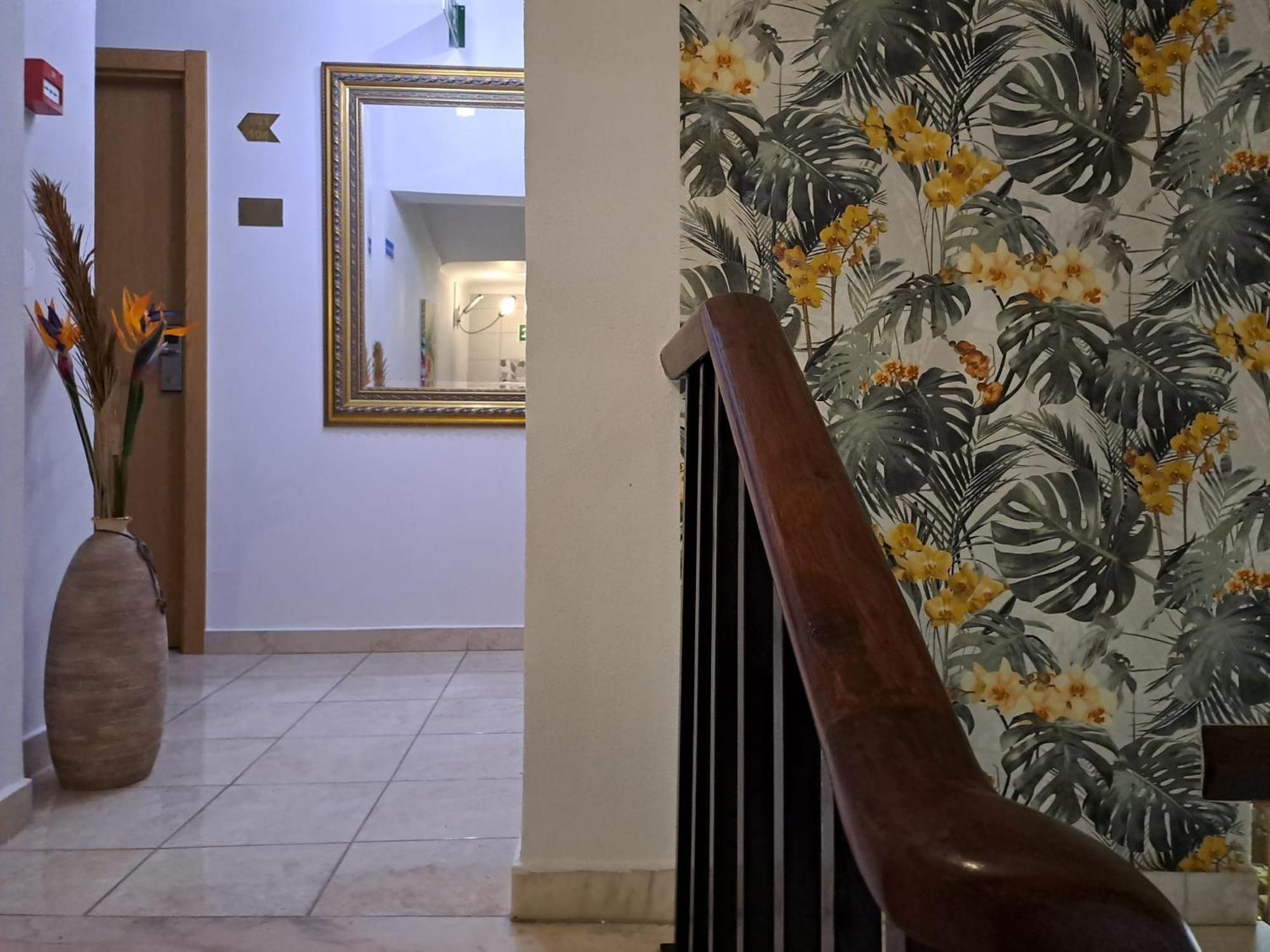 Hotel Square Sertã Екстериор снимка
