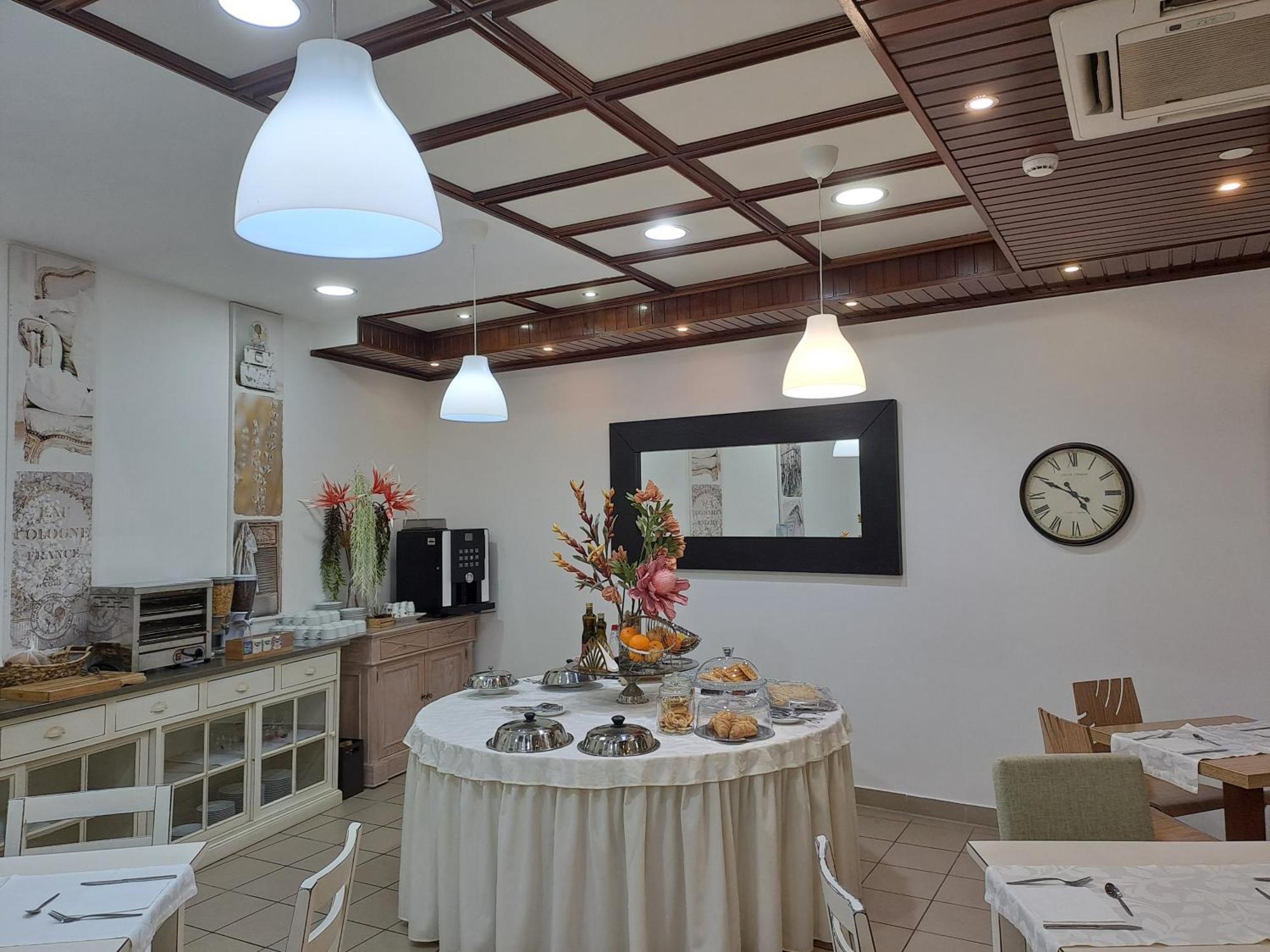 Hotel Square Sertã Екстериор снимка