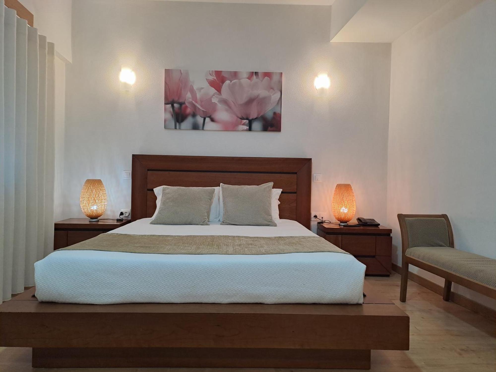 Hotel Square Sertã Екстериор снимка